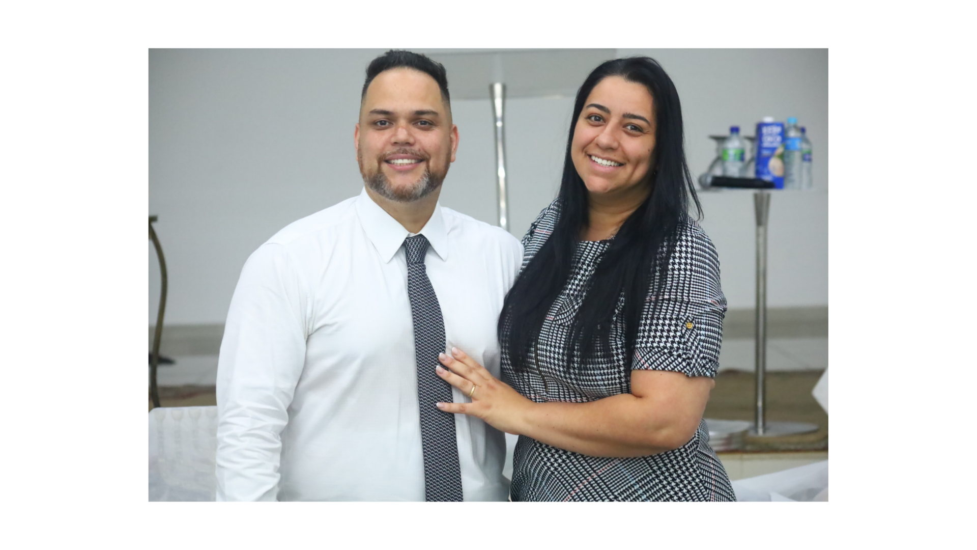 Pastor Bernard Gomes e Pastora Tatiane Gomes, líderes do Ministério Adoradores de Cristo em Guarulhos